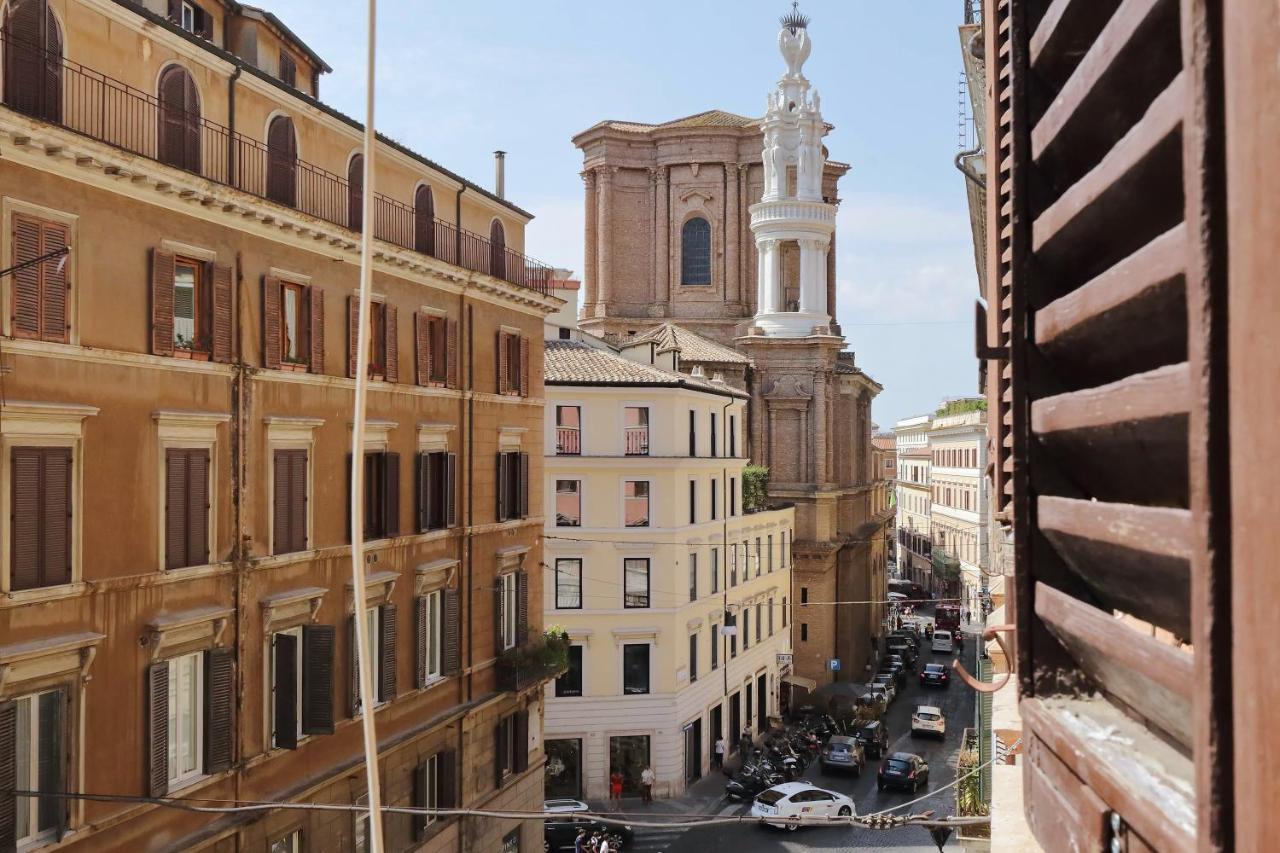 Piazza Di Spagna Domus Рим Екстериор снимка